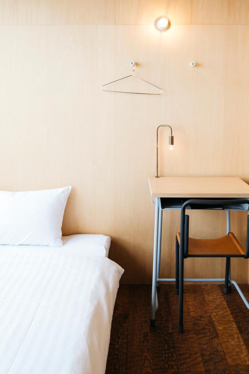 Iwashi Building Hostel Akune المظهر الخارجي الصورة