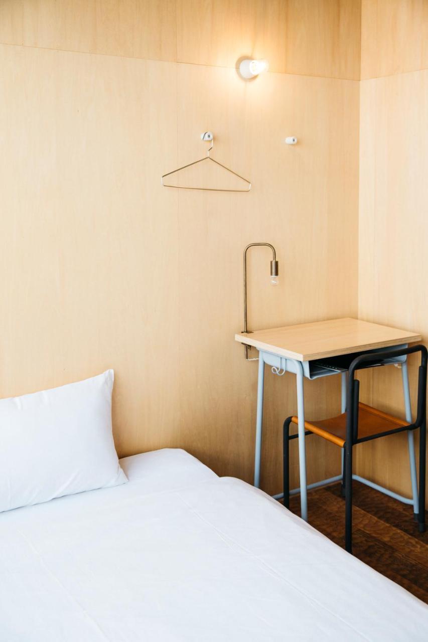Iwashi Building Hostel Akune المظهر الخارجي الصورة