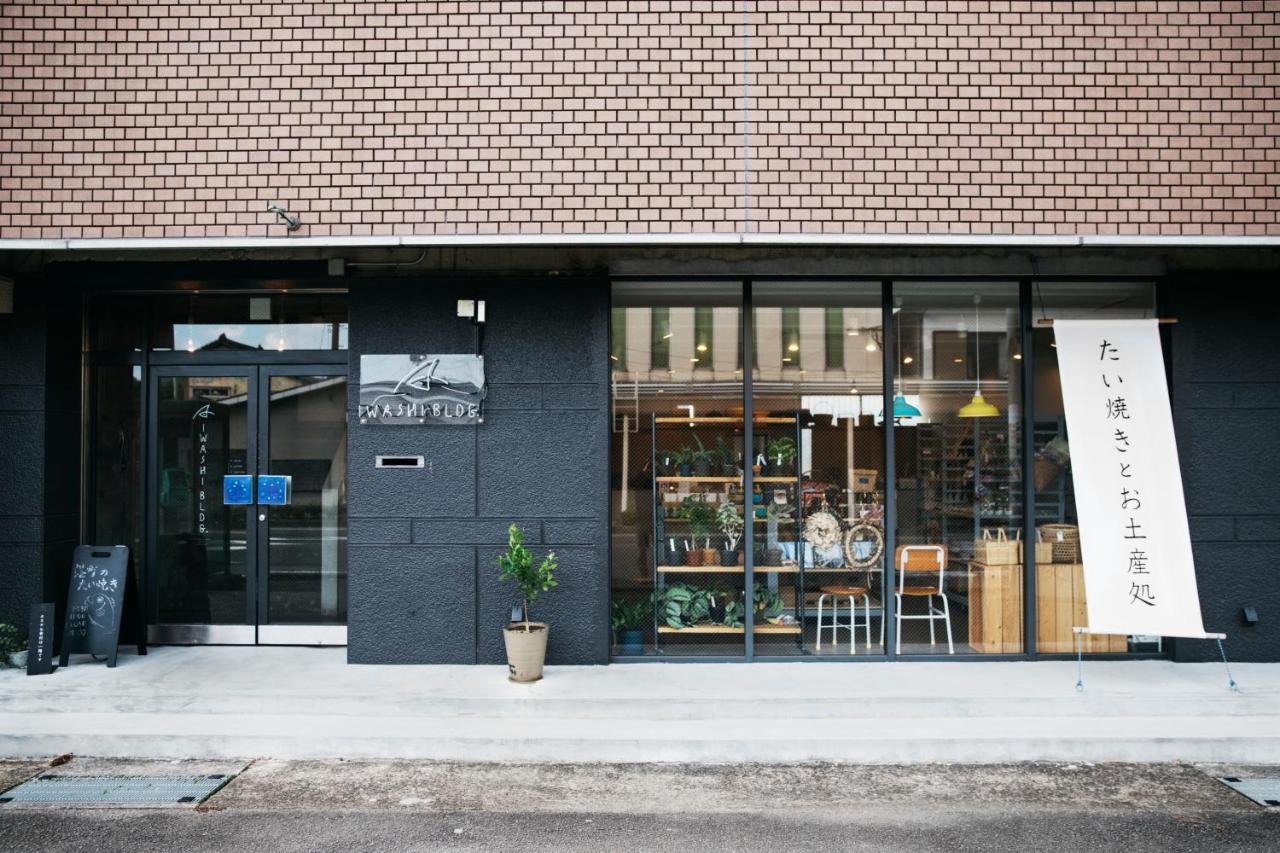 Iwashi Building Hostel Akune المظهر الخارجي الصورة